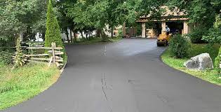 Best Asphalt Driveway Installation  in Lmyra, PA